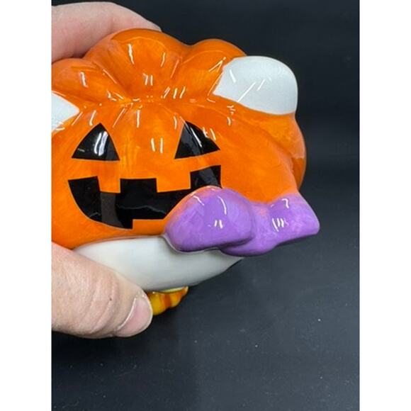 NEW Hello Kitty‎ Pumpkin Hat, Purple Bow, Pumpkin Basket, Halloween Figurine - Picture 5 of 6